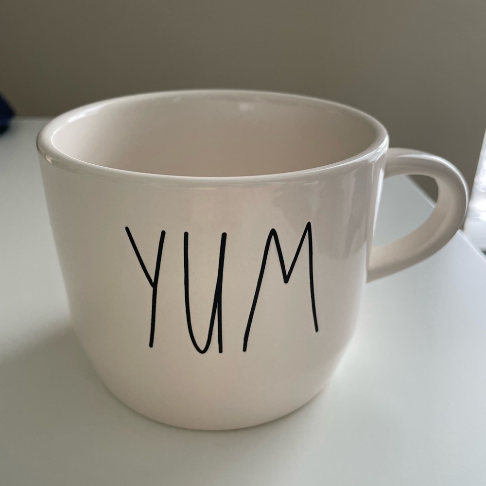 Rae Dunn yum mug